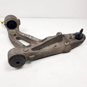BRAZO SUSPENSION INFERIOR DELANTERO DERECHO 25700356 CADILLAC CTS Autodesguaces Alicante
