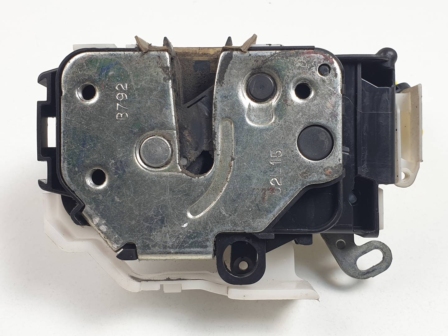 Serrure de porte avant gauche - 51912428 - FORD - KA (CCU)