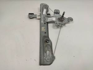 ELEVALUNAS TRASERO IZQUIERDO 13265804 OPEL MERIVA B Autodesguaces Alicante