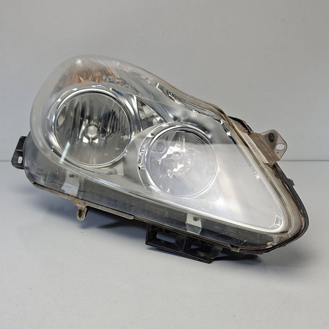 FARO DERECHO - 13186382 - OPEL - CORSA D