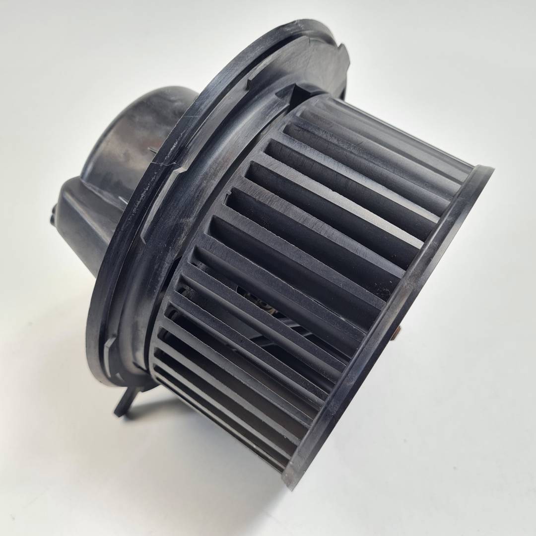 Pulseur d’air de chauffage - 1K1819045C - VOLKSWAGEN - GOLF VI (5K1)