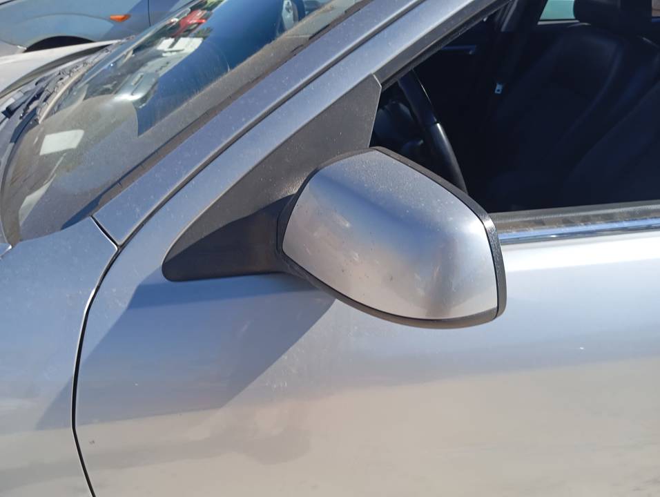RETROVISOR IZQUIERDO