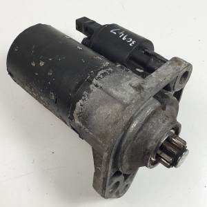 MOTOR ARRANQUE 020911023F VOLKSWAGEN GOLF IV BERLINA (1J1) Autodesguaces Alicante