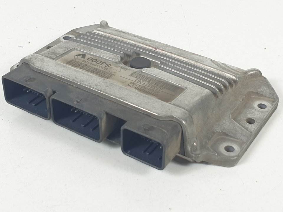 CENTRALITA MOTOR UCE - 215842882A - RENAULT - SCENIC II (X84,JM)