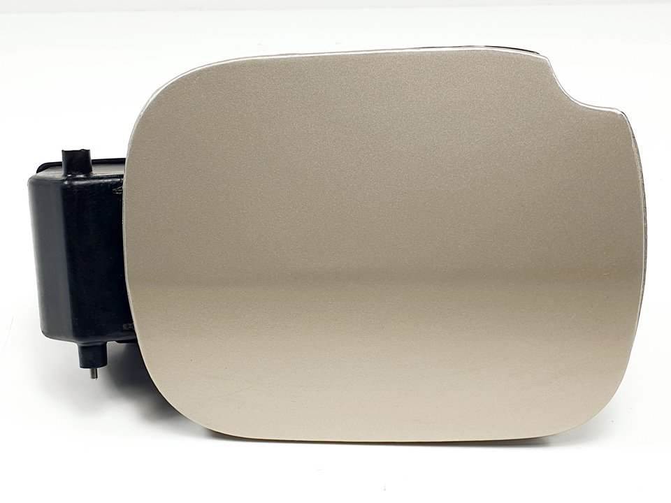 TAPA EXTERIOR COMBUSTIBLE - 8200383466 - RENAULT - CLIO III