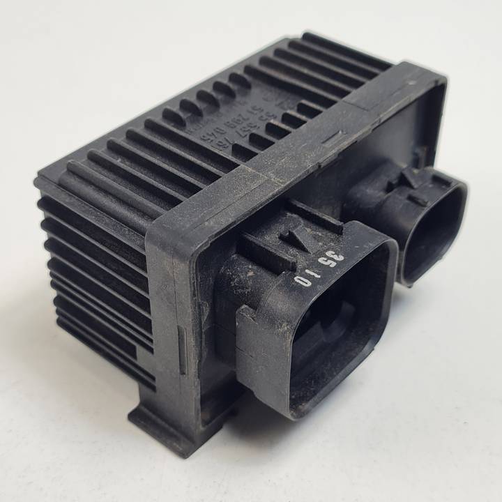 CAJA PRECALENTAMIENTO 55557761 OPEL ASTRA J LIM. Autodesguaces Alicante