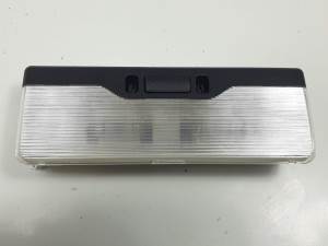 LUZ INTERIOR 63318364928 BMW SERIE 3 BERLINA (E46) Autodesguaces Alicante