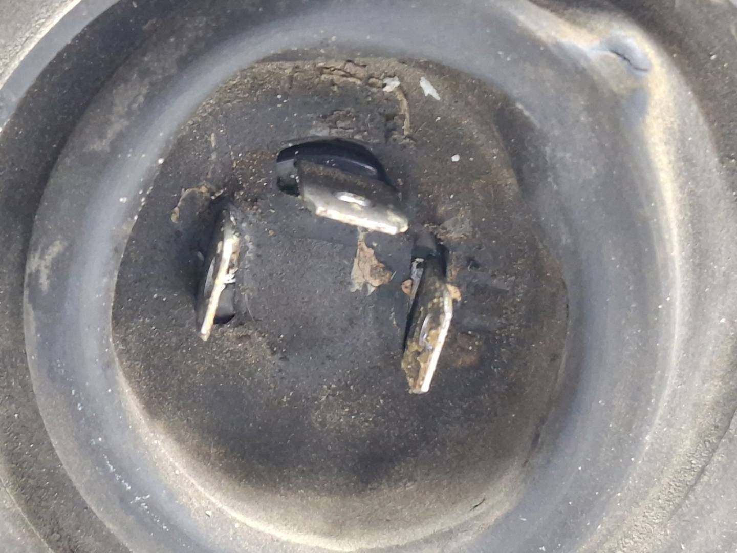 Foto 4 de Faro Derecho Mitsubishi Montero (v20/v40) (1996–2000)