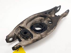 BRAZO SUSPENSION INFERIOR TRASERO IZQUIERDO 676442003 BMW SERIE 3 CABRIO (E93) Autodesguaces Alicante