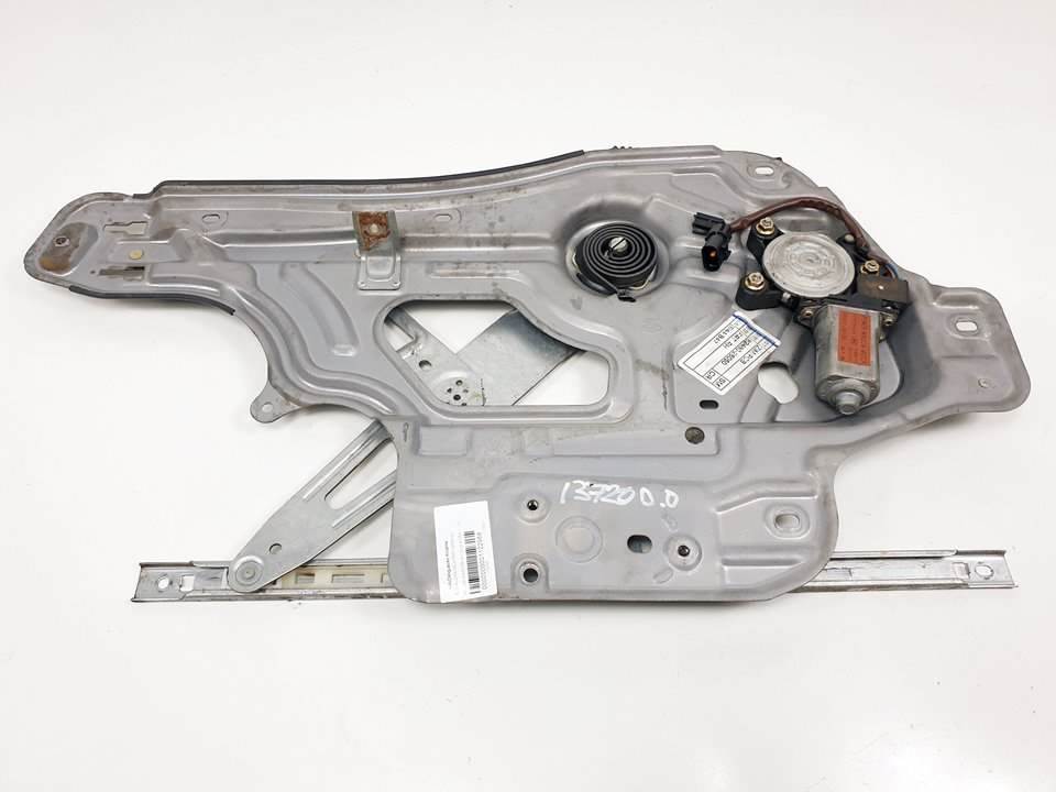 ELEVALUNAS DELANTERO DERECHO - 9882026100 - HYUNDAI - SANTA FE (SM)