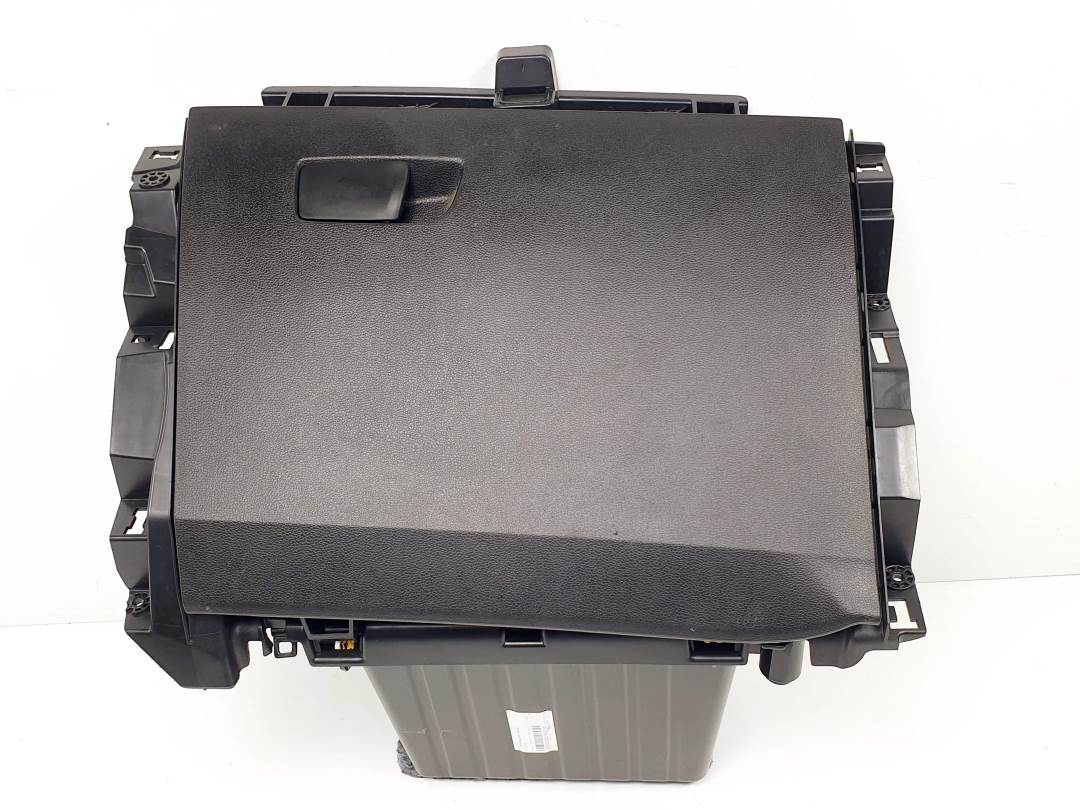 GUANTERA - 685005441R - RENAULT - CAPTUR II