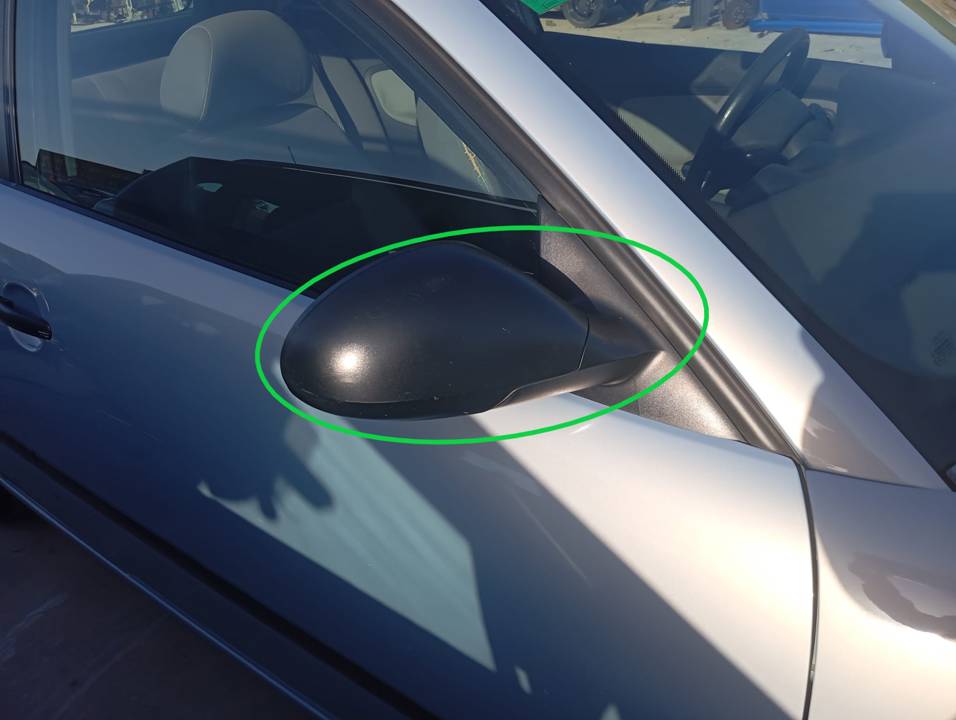 RETROVISOR DERECHO
