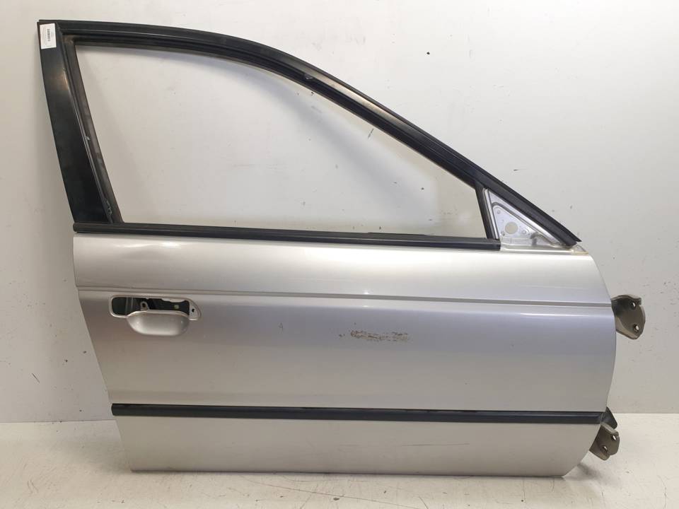 PUERTA DELANTERA DERECHA HONDA ACCORD BERLINA (CG7-9/CH1-7) Autodesguaces Alicante