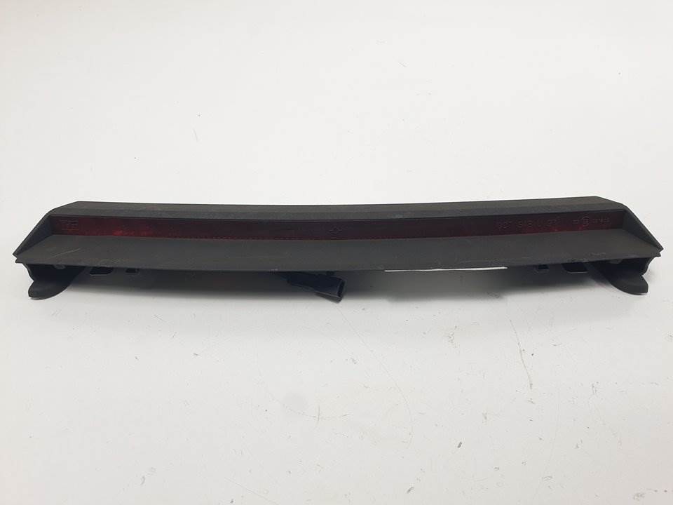 LUZ CENTRAL DE FRENO - 8N8945097A - AUDI - TT (8N3/8N9)