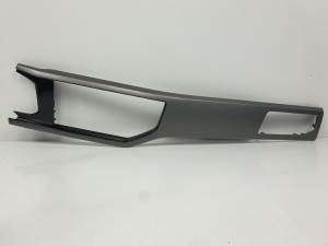 TIRADOR CAPOT 2G1858416A VOLKSWAGEN POLO (AW) Autodesguaces Alicante