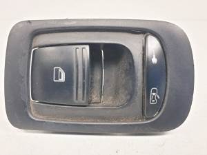 MANDO ELEVALUNAS DELANTERO DERECHO 7L5959858 PORSCHE CAYENNE (TYP 9PA) Autodesguaces Alicante