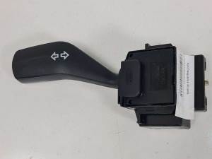 MANDO INTERMITENTES 4M5T13335AD FORD FOCUS SPORTBREAK (CAP) Autodesguaces Alicante
