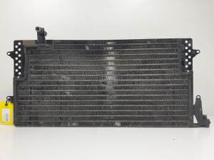 CONDENSADOR / RADIADOR AIRE ACONDICIONADO 3A0820413A VOLKSWAGEN PASSAT BERLINA (3A2) Autodesguaces Alicante