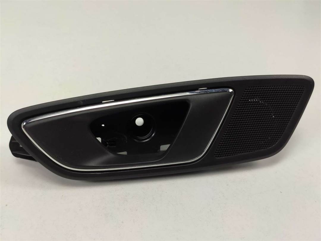 MANETA INTERIOR TRASERA IZQUIERDA - 5F4839113B - SEAT - LEON (5F1)