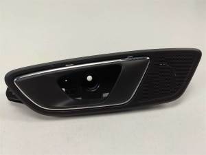 MANETA INTERIOR TRASERA IZQUIERDA 5F4839113B SEAT LEON (5F1) Autodesguaces Alicante