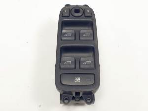 MANDO ELEVALUNAS DELANTERO IZQUIERDO 30710787 VOLVO S40 BERLINA Autodesguaces Alicante