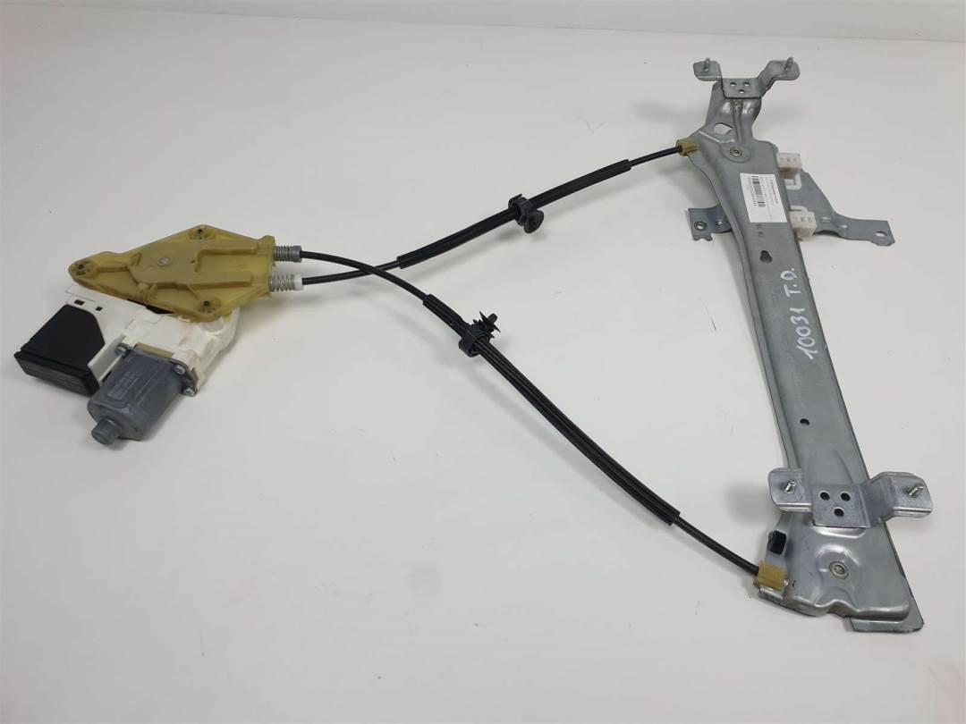 ELEVALUNAS TRASERO DERECHO - 827306548R - RENAULT - MEGANE III BERLINA 5P