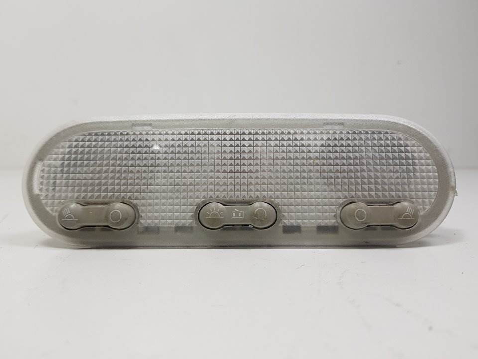 LUZ INTERIOR - 8200073234 - NISSAN - QASHQAI (J10)