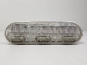 LUZ INTERIOR 8200073234 NISSAN QASHQAI (J10) Autodesguaces Alicante