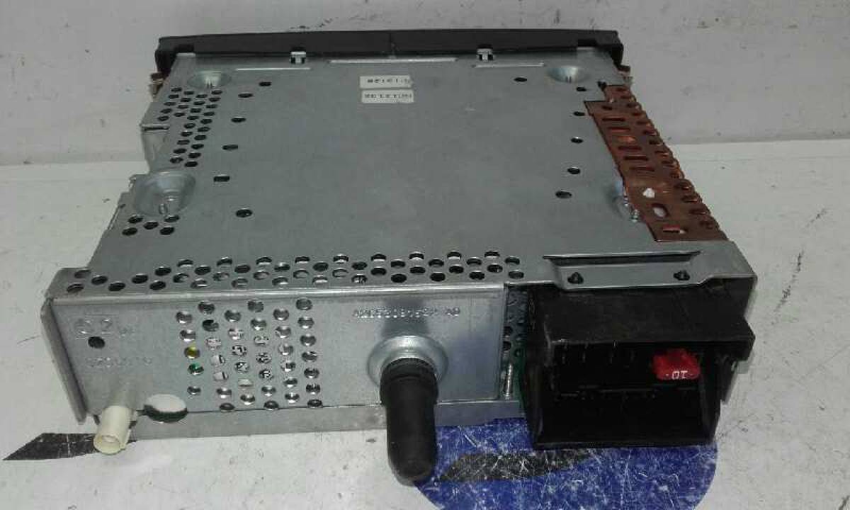 SISTEMA AUDIO / RADIO CD