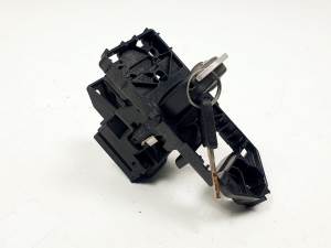 ANTIRROBO 28227917 VOLVO XC60 Autodesguaces Alicante