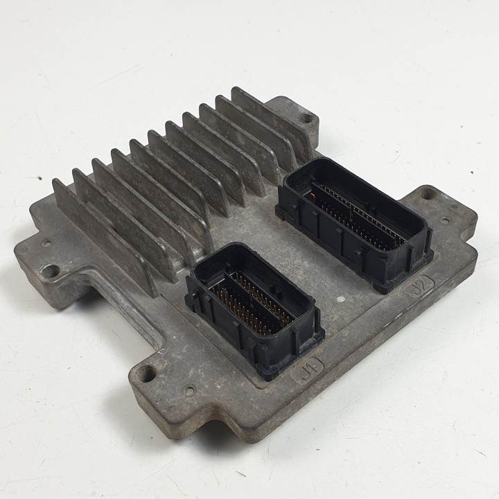 CENTRALITA MOTOR UCE 55576691 OPEL CORSA D Autodesguaces Alicante