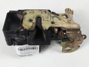 CERRADURA PUERTA DELANTERA DERECHA DAEWOO NUBIRA BERLINA Autodesguaces Alicante