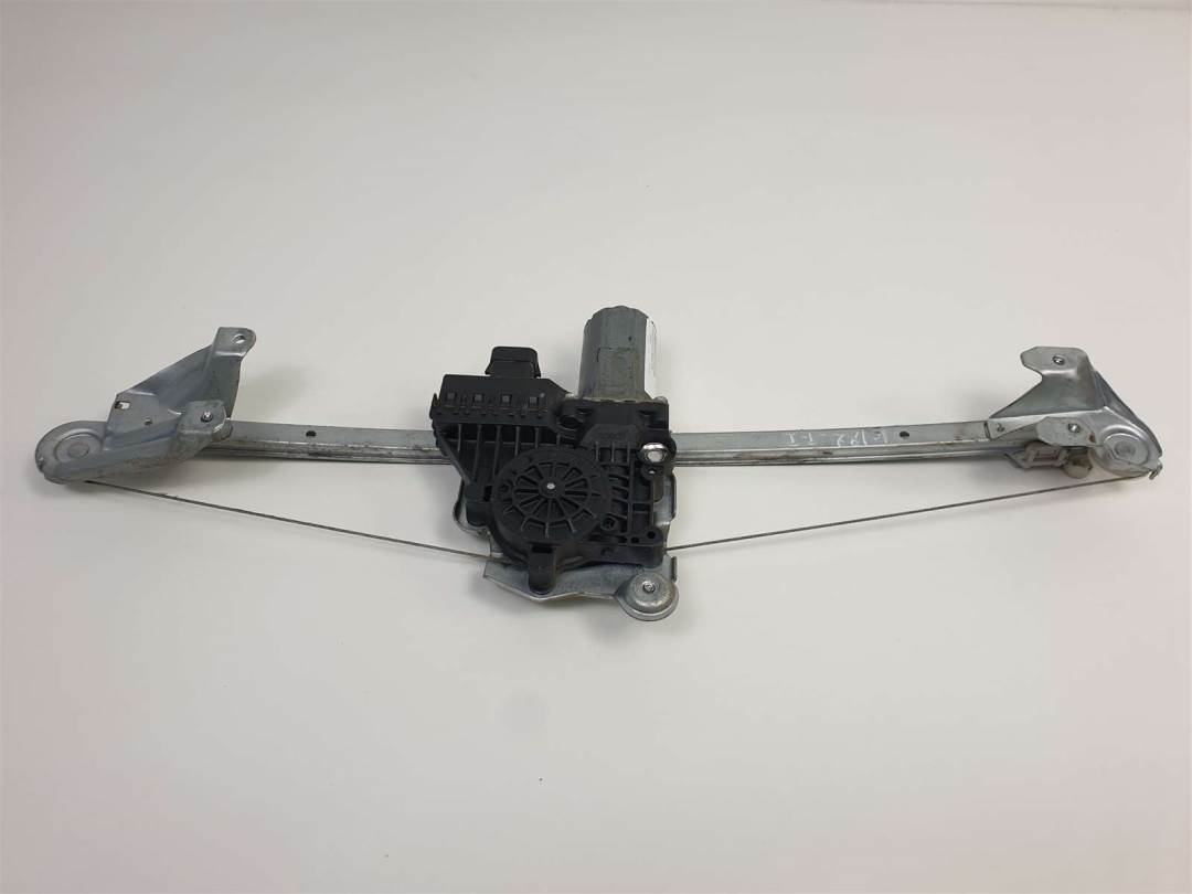 ELEVALUNAS TRASERO IZQUIERDO - 0130821457 - OPEL - ZAFIRA B