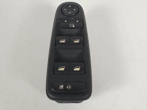 MANDO ELEVALUNAS DELANTERO IZQUIERDO 96639382ZD CITROEN C4 PICASSO Autodesguaces Alicante