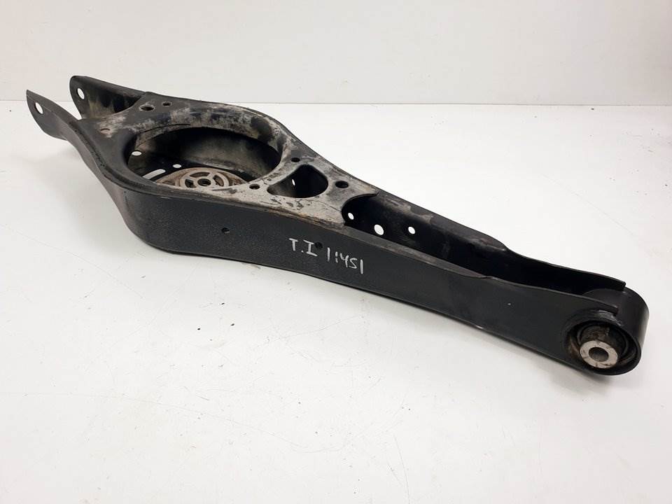 BRAZO SUSPENSION INFERIOR TRASERO IZQUIERDO - VOLKSWAGEN - BEETLE (5C1)