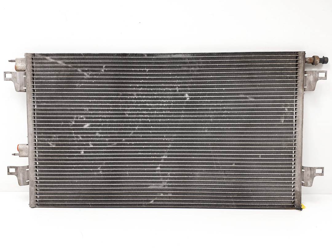 CONDENSADOR / RADIADOR AIRE ACONDICIONADO - 8200008763 - RENAULT - LAGUNA II (BG0)