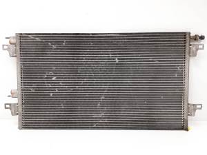 CONDENSADOR / RADIADOR AIRE ACONDICIONADO 8200008763 RENAULT LAGUNA II (BG0) Autodesguaces Alicante