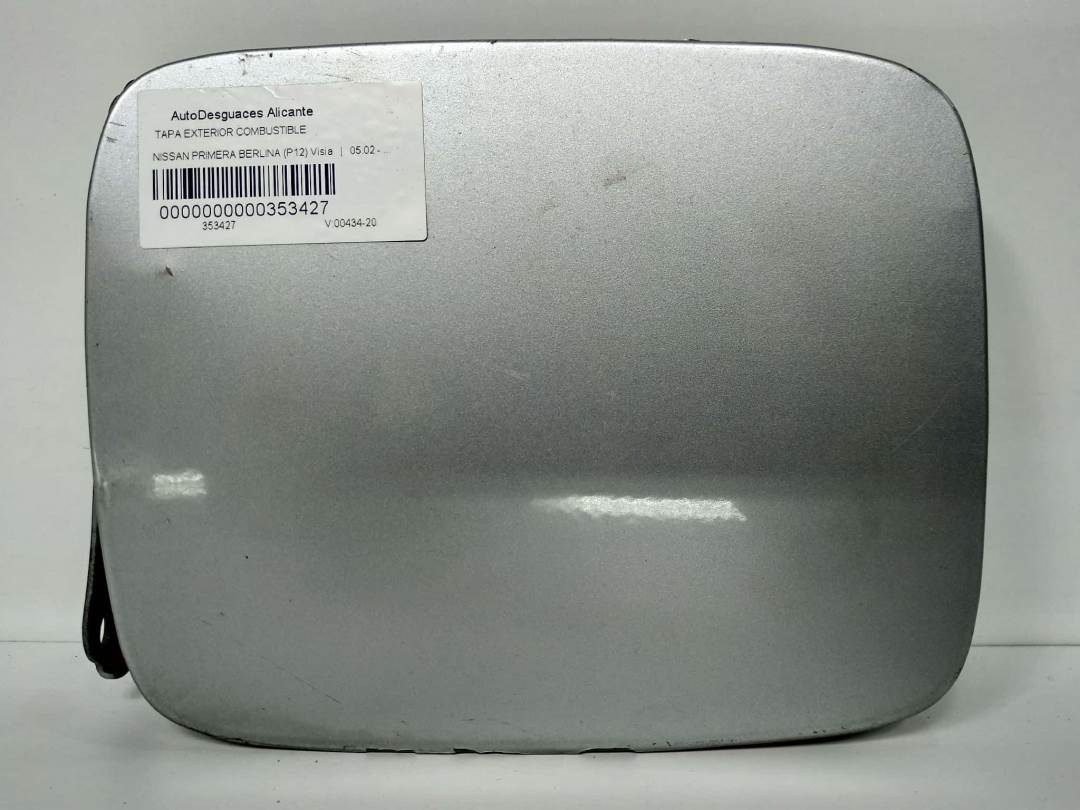 TAPA EXTERIOR COMBUSTIBLE - NISSAN - PRIMERA BERLINA (P12)