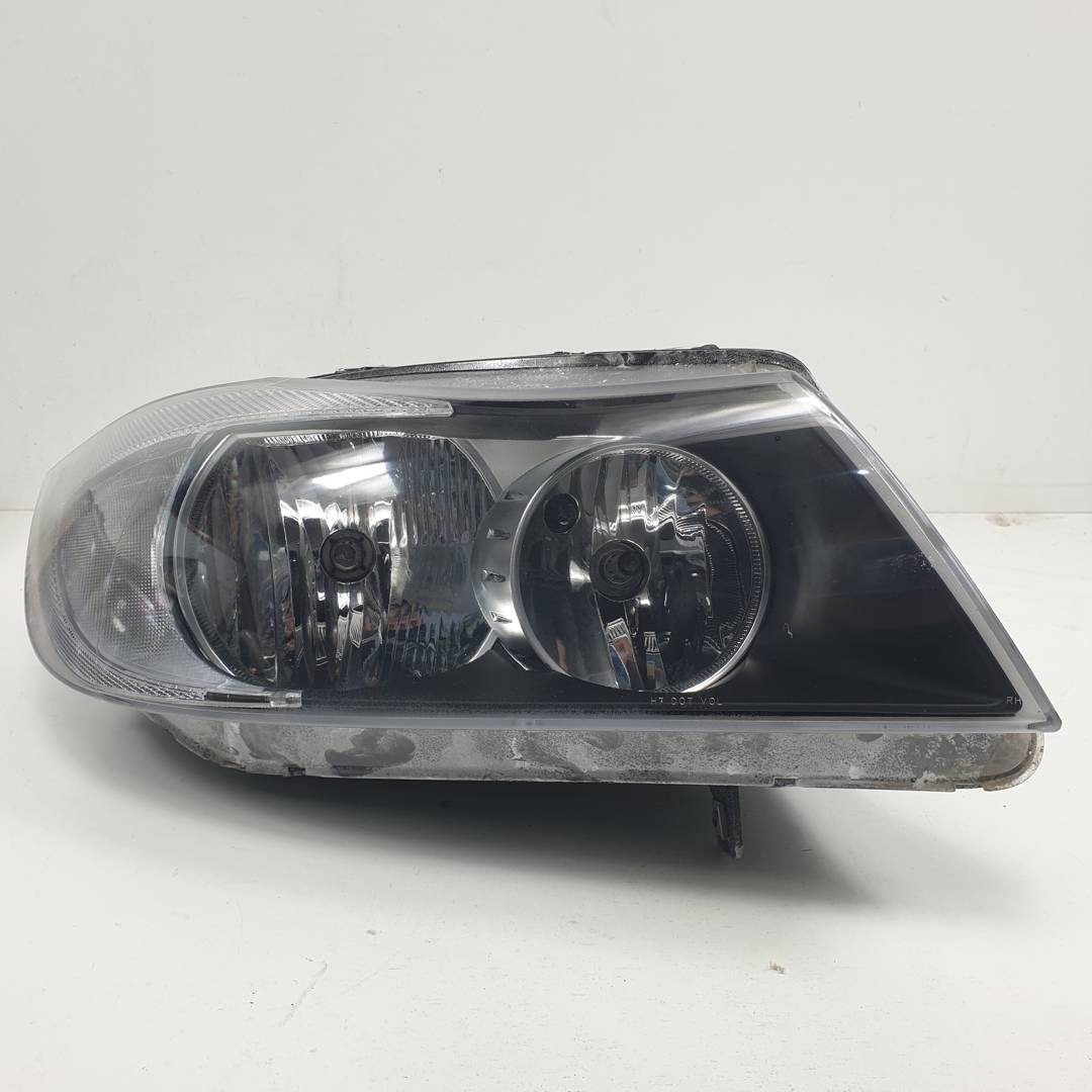 FARO DERECHO - 4441149R - BMW - SERIE 3 BERLINA (E90)