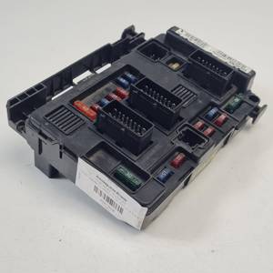 CAJA RELES / FUSIBLES 9643498780 CITROEN XSARA PICASSO Autodesguaces Alicante