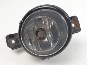 FARO ANTINIEBLA DERECHO 2615089905 NISSAN ALMERA (N16/E) Autodesguaces Alicante