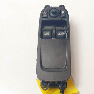 MANDO ELEVALUNAS DELANTERO IZQUIERDO 31295124AA VOLVO C30 Autodesguaces Alicante