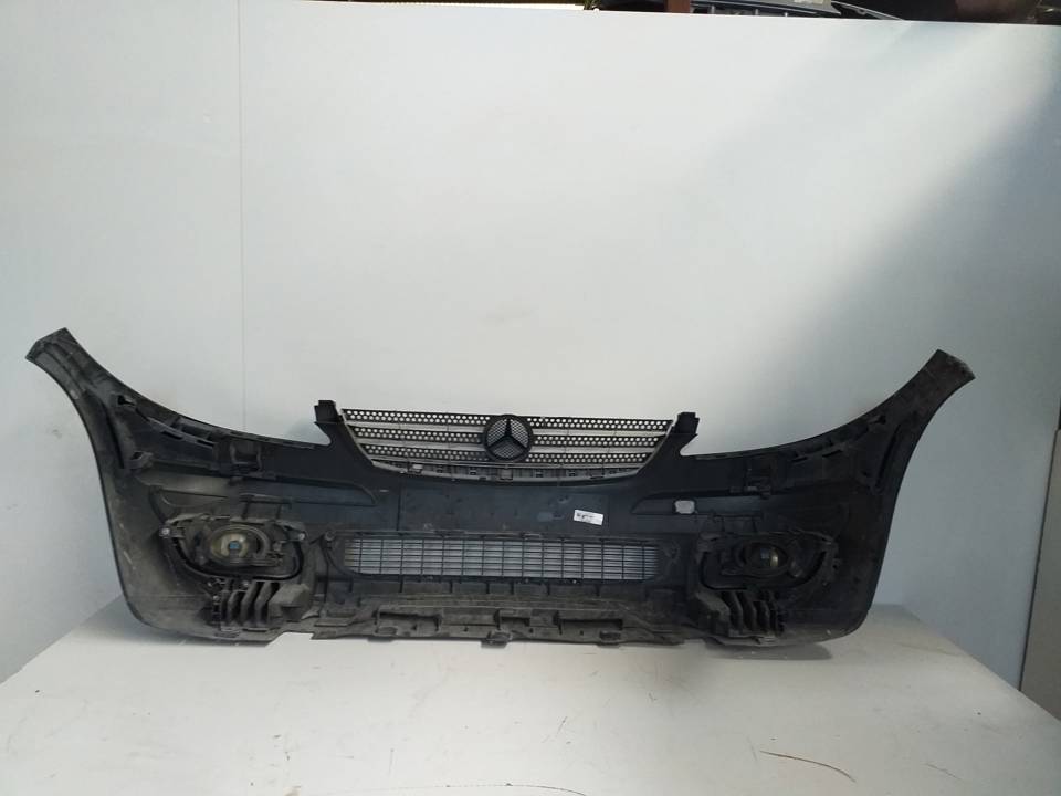 PARAGOLPES DELANTERO