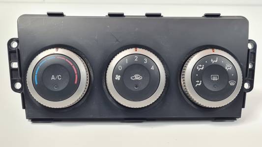 MANDO CALEFACCION / AIRE ACONDICIONADO GS1D61190B MAZDA 6 LIM. (GH) Autodesguaces Alicante