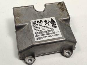CENTRALITA AIRBAG 327963935 OPEL ZAFIRA B Autodesguaces Alicante