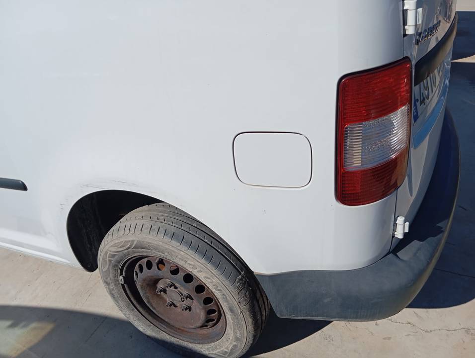 TAPA EXTERIOR COMBUSTIBLE
