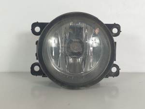 FARO ANTINIEBLA IZQUIERDO 8200074008 RENAULT SCENIC II (X84,JM) Autodesguaces Alicante