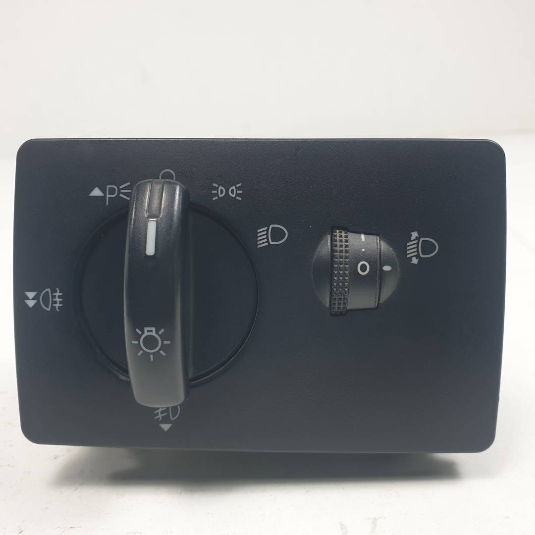 MANDO LUCES - 7M5T13A024LA - FORD - FOCUS LIM. (CB4)