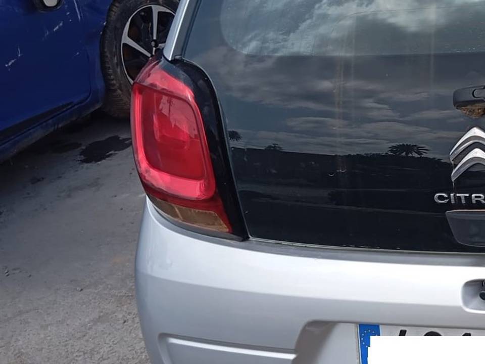PILOTO TRASERO IZQUIERDO