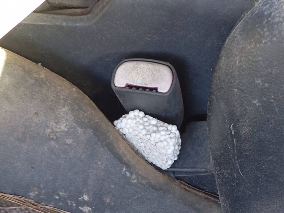ENGANCHE CINTURON DELANTERO IZQUIERDO